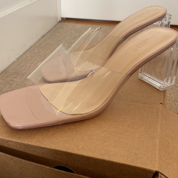 Clear heeled mules in beige - Picture 2 of 4